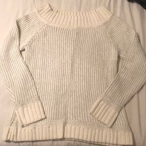 NEVER WORN Off the shoulder sweater